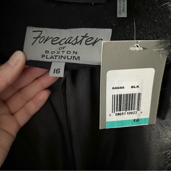 Forecaster Women's Fox-Fur-Collar Maxi Reefer Coat (Black) size 16 luxe wear NWT - Picture 11 of 14